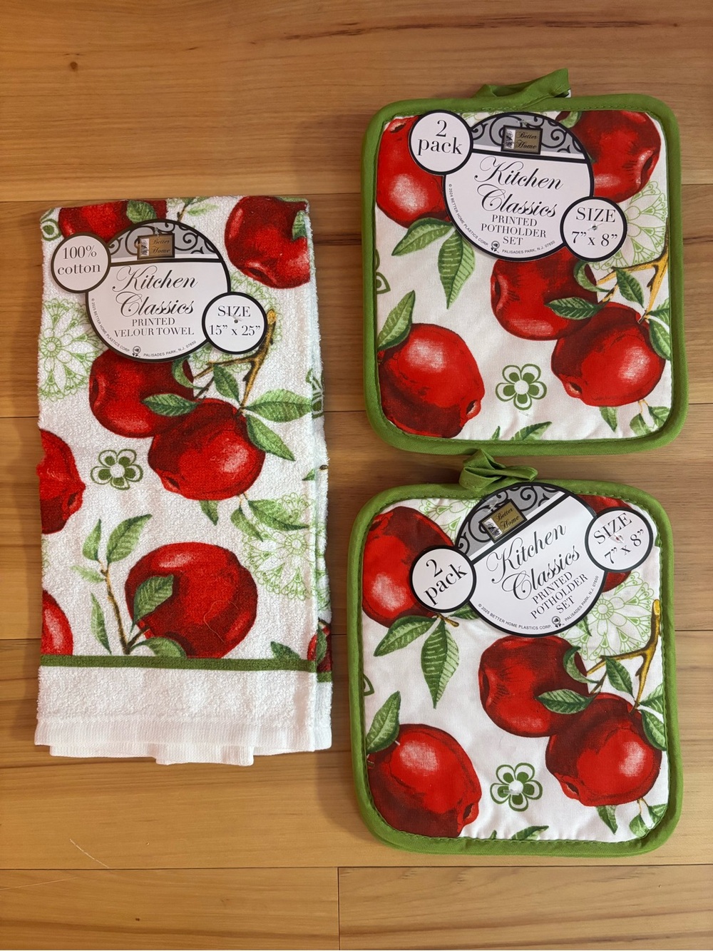 Kitchen Classics Cotton Towel and Pot Holder Set